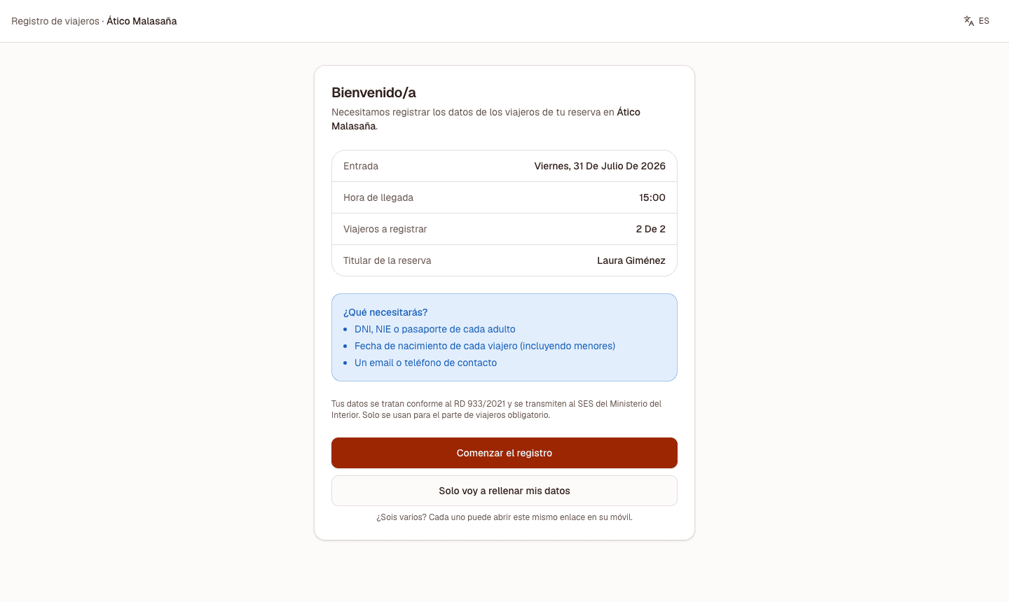 Formulario de check-in online que ve el huésped, con los datos de su reserva y qué necesita para registrarse